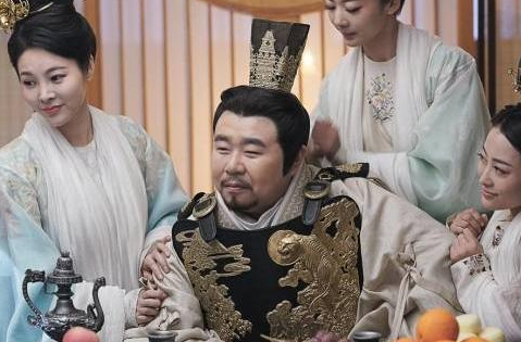 被侄子当猪养的刘彧，他登基后有什么特殊嗜好？