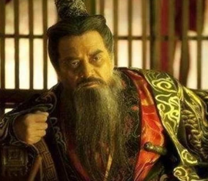 楚国在一段时间里为什么对秦国那么好 若不是秦国帮忙,楚国早就成为历史了