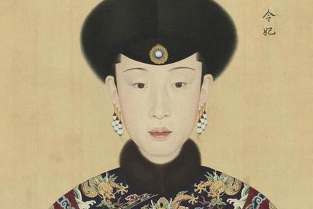 愉妃只是一个妃子，为何能成为皇帝的后宫之主呢？