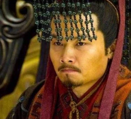 刘备关羽张飞都是因为东吴而死的 诸葛亮为什么不攻打东吴报仇