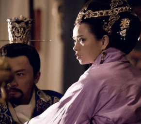 好不容易掌权的汉桓帝，为什么又把权力放给宦官？