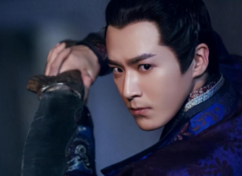 安禄山逼得唐玄宗逃亡西蜀，最后却死在儿子手里