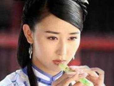 东果格格的生母是谁？她是什么身份？