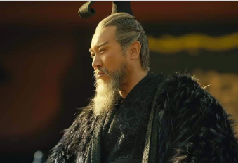 江东陷入危局时，曹操为什么会选择支持孙权？