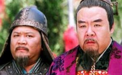 杨素在隋朝建立之后被封为什么？他在北周时有哪些功绩？