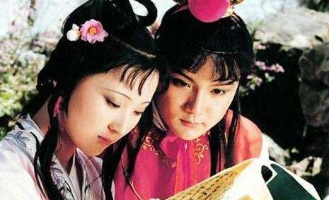 红楼梦共读《西厢》这段情节该如何理解？