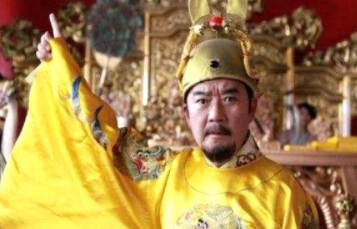 朱元璋诛杀功臣，刘伯温是怎么保命的？