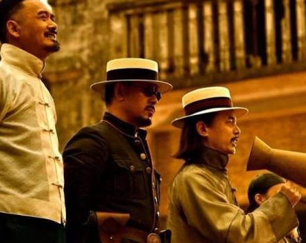 明朝时期的让子弹飞 劫匪杀掉知县后决定冒充上任