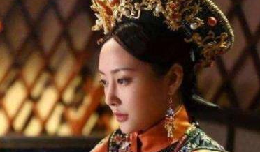 伊尔根觉罗氏是什么结局？为什么会被吓死？