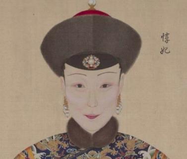 惇妃为65岁的乾隆生下女儿，为何被赏赐两根黄瓜？