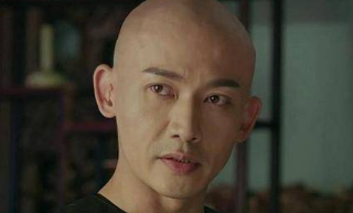 永璂的存在感到底有多低？到死还是个光头皇子