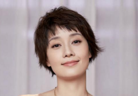 《在不安的世界安静地活》马伊琍搭档的是谁？上演职场励志剧