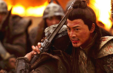 立下赫赫战功的名将，皇帝把爱妃赐给他，最后还善终了