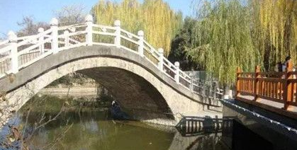 有哪些与南京相关的诗词?诗词是怎样描绘南京的?