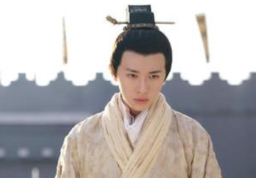 刘子业：强迫姑姑当妃子，还给姐姐送了30个男宠