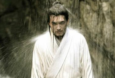 扶苏为什么借到旨意之后就自杀了？他没有怀疑过吗