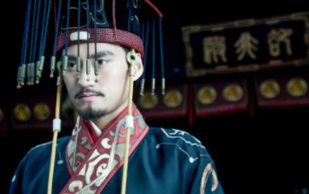 成语“旗鼓相当”出自哪里？又有什么典故呢？