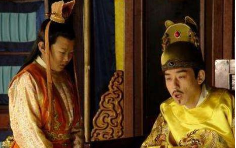 朱翊钧为什么在死后材板盖不住？原因是什么