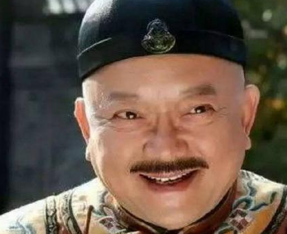 和珅作为大清朝第一贪官 和珅为什么要贪那么多的钱