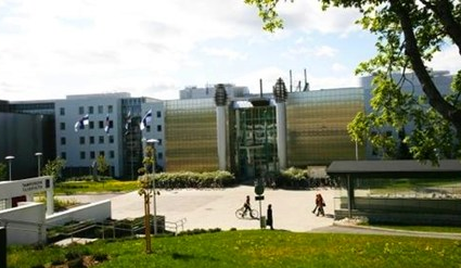 坦佩雷大学：芬兰知名大学，其位于芬兰的西南部城市坦佩雷