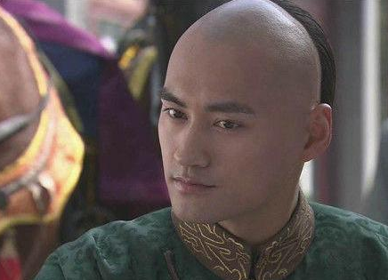 康熙如果传位给爱新觉罗.雍祥 清朝还会那么快灭亡吗