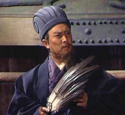 五虎上将中刘备只敕封了三人 刘备为什么不给关羽和赵云封侯