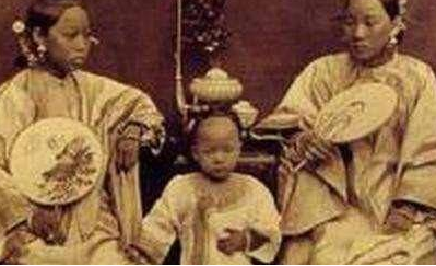 和硕恪纯长公主是什么身份？又一个政治联姻的牺牲品