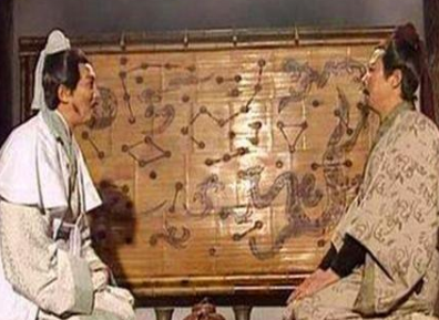 刘备称王的真相是什么？为了弥补称王合法性的刘备做了什么