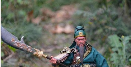 《三国演义》中对关羽是如何描写的？竟然有那么多虚构的