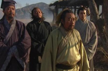 水浒传第七十四回主要内容是什么？这回该如何解析？