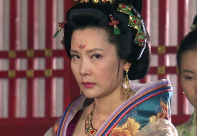 她位列四妃之首，晚年却被雍正幽禁