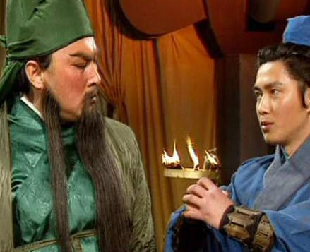 关羽败走麦城的时候 张飞和赵云在做什么