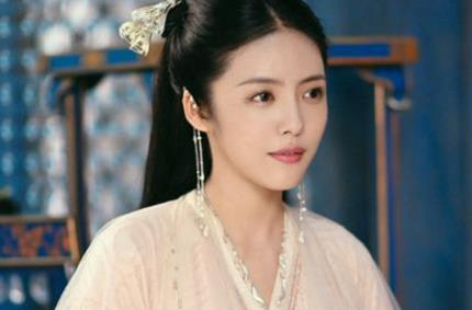 《玲珑》中赵今麦的造型如何？她还有哪些影视作品？