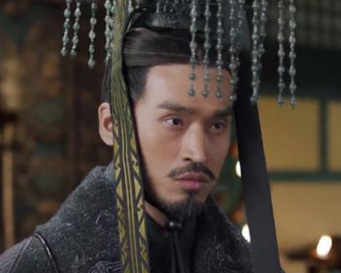 屈景昭三族指的是什么？他们与楚国灭亡有什么关系？