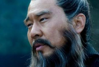 官渡之战时，袁绍的兵马是怎么来的？为何比曹操多