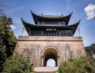 荆州到底属于谁？为何会发生刘备借荆州这件事？