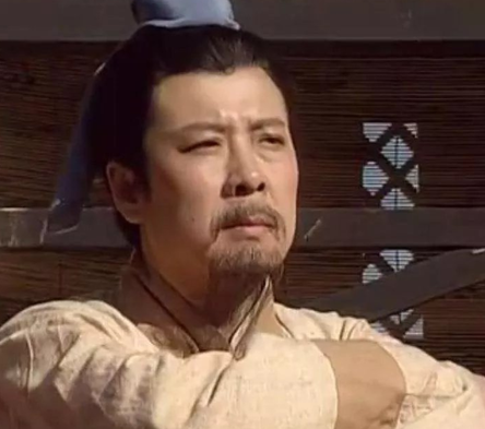 刘备早期四处投奔他人 群雄为什么都给他面子