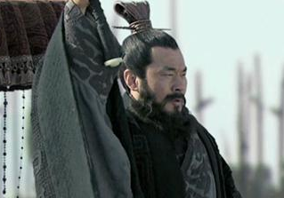 荆州沦陷后，愿意携民渡江的刘备为何在曹军赶来后逃走？