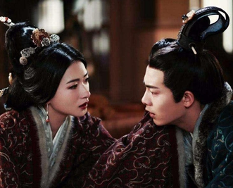 曹节是曹操的女儿，为什么她那么向着汉献帝呢？