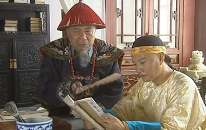 乾隆时期的三大名臣，最后分别什么结局？
