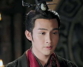 秦朝对商人的打压十分严重，为什么依旧产生了不少富可敌国的商人？