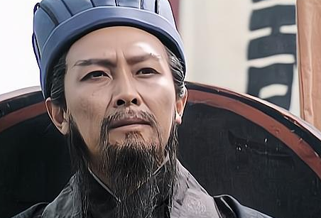 诸葛亮如果北伐成功的话 诸葛亮会不会学曹操一样