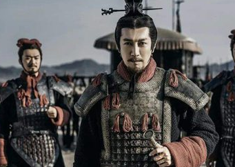秦国士兵作战是不戴头盔吗？兵马俑士兵为什么没有头盔？