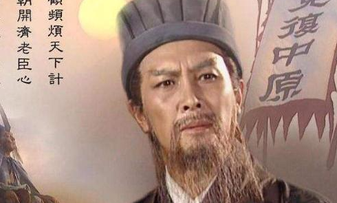诸葛诞有十五万大军，他为什么会输给司马昭呢？