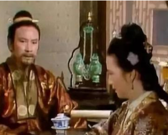 王夫人是什么出身？她为何还不如一个姨娘受宠？