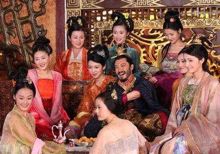 古代皇帝到底喜欢什么样的女人 除了年轻漂亮还需要什么条件