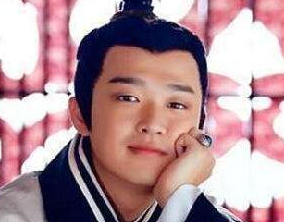 霍光为何选择刘贺作为皇帝？刘贺又为何会被废黜？