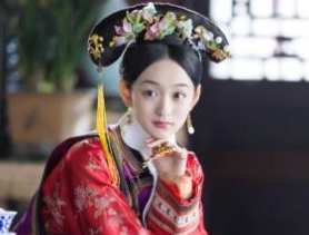 白贵人柏氏：乾隆帝怡嫔的胞妹，曾当了46年常在