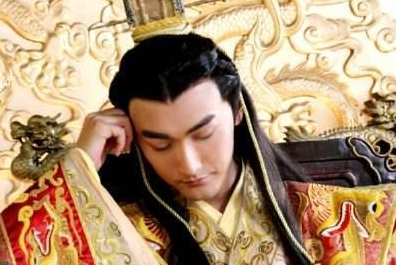 不爱天下不爱美人，明熹宗朱由校爱什么？