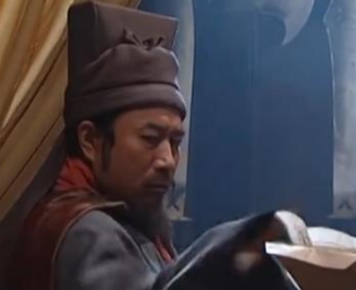 宋江是如何知道智多星吴用是天机星的？研看天书时为何瞒着公孙胜和李逵